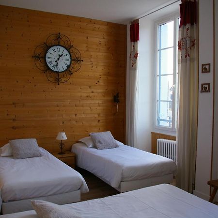 Queen Serenity Hotel Redon Esterno foto