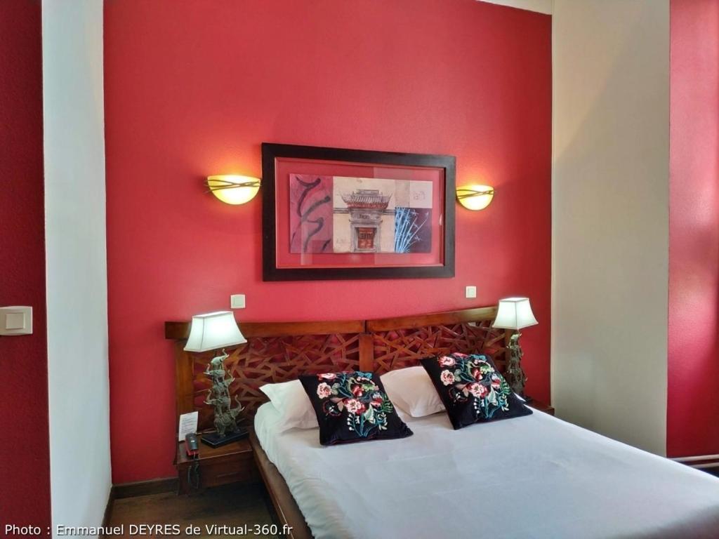 Queen Serenity Hotel Redon Esterno foto