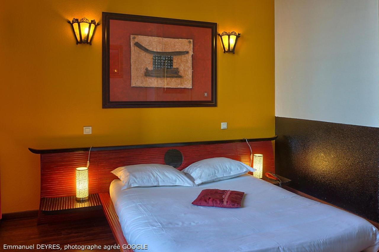 Queen Serenity Hotel Redon Esterno foto